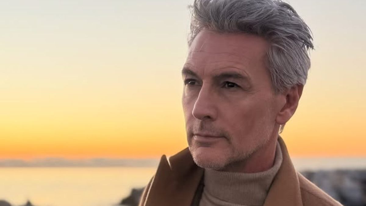 Roberto Farnesi cuore di papà, la foto con la figlia intenerisce i social: “Il più grande spettacolo”