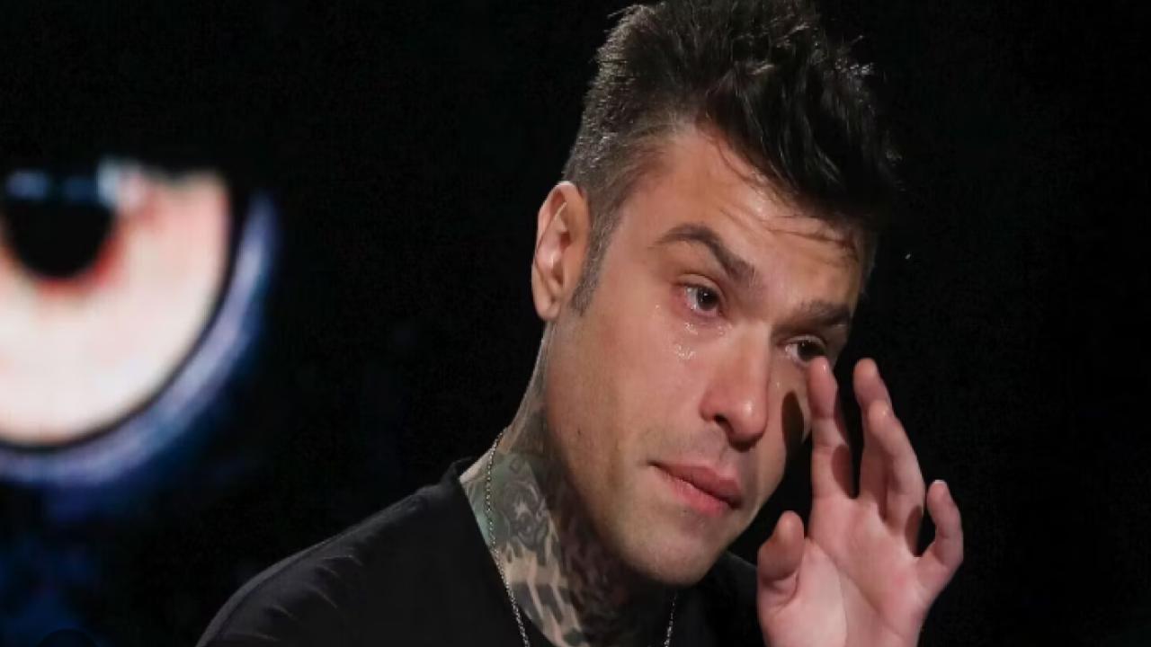 Fedez: lutto per il rapper: l’annuncio