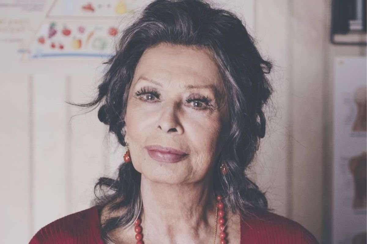 Sophia Loren, la nipote 19enne è la sua fotocopia: chi è Lucia Sofia
