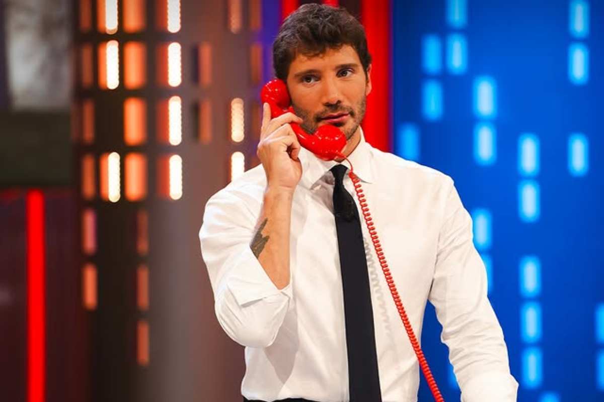 Affari Tuoi cambia programmazione: cosa succede a Stefano De Martino (stasera 10 giugno)