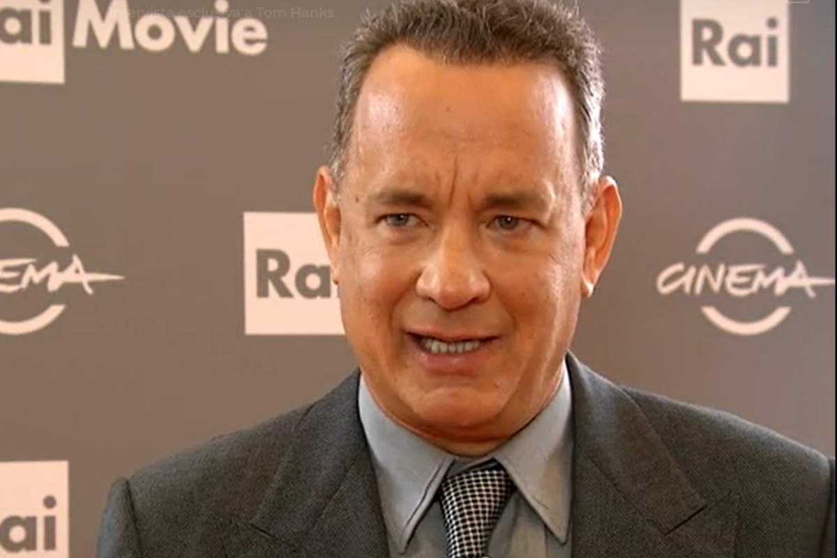 Tom Hanks, il figlio Colin è la sua fotocopia: due gocce d’acqua