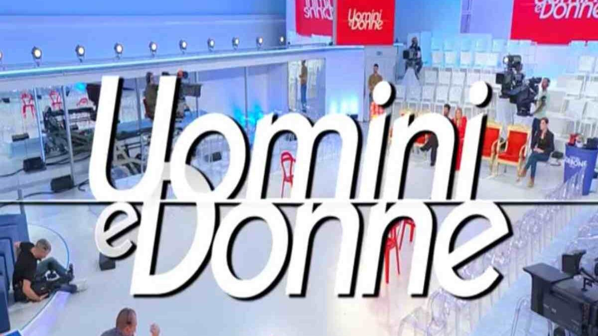 Doloroso lutto per il protagonista di Uomini e Donne: il messaggio su Instagram