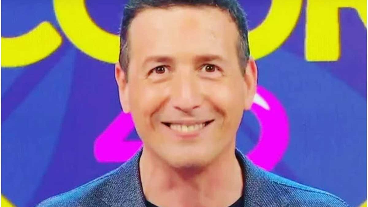 Alessandro Greco: età, moglie e figli, la castità, dove vive, gli studi. Tutto sul conduttore Rai