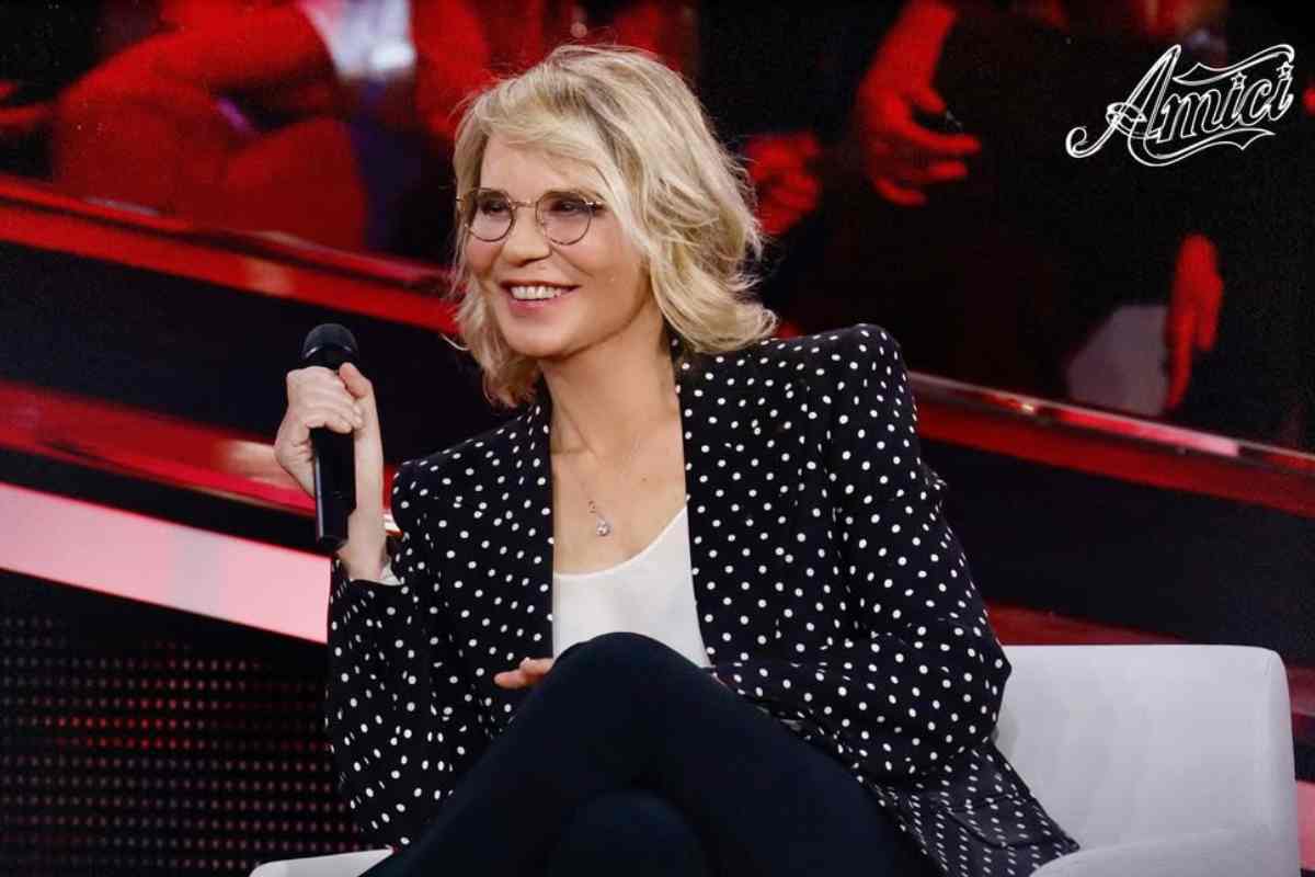 Amici, cast rivoluzionato per i Prof: chi va via e chi resta, un ritorno inaspettato