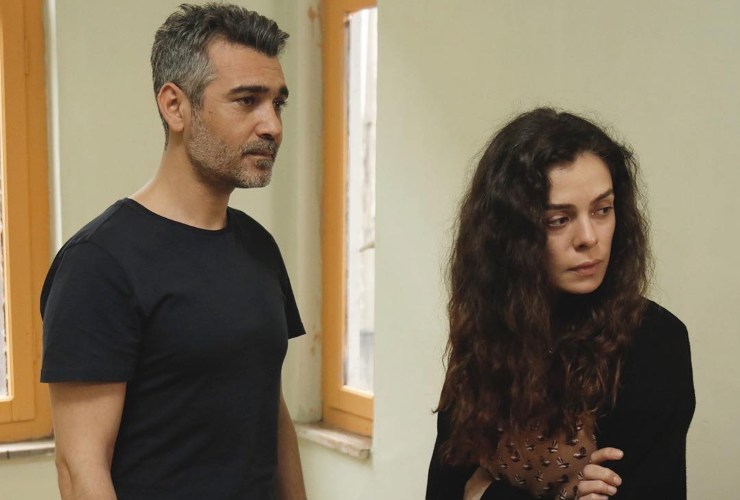 Sospensione de La forza di una donna