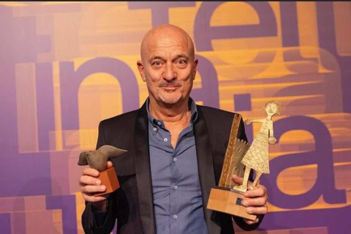 claudio bisio dove vive