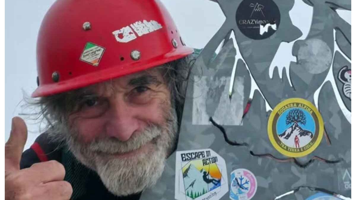 Mauro Corona, le foto inaspettate dell’alpinista e opinionista