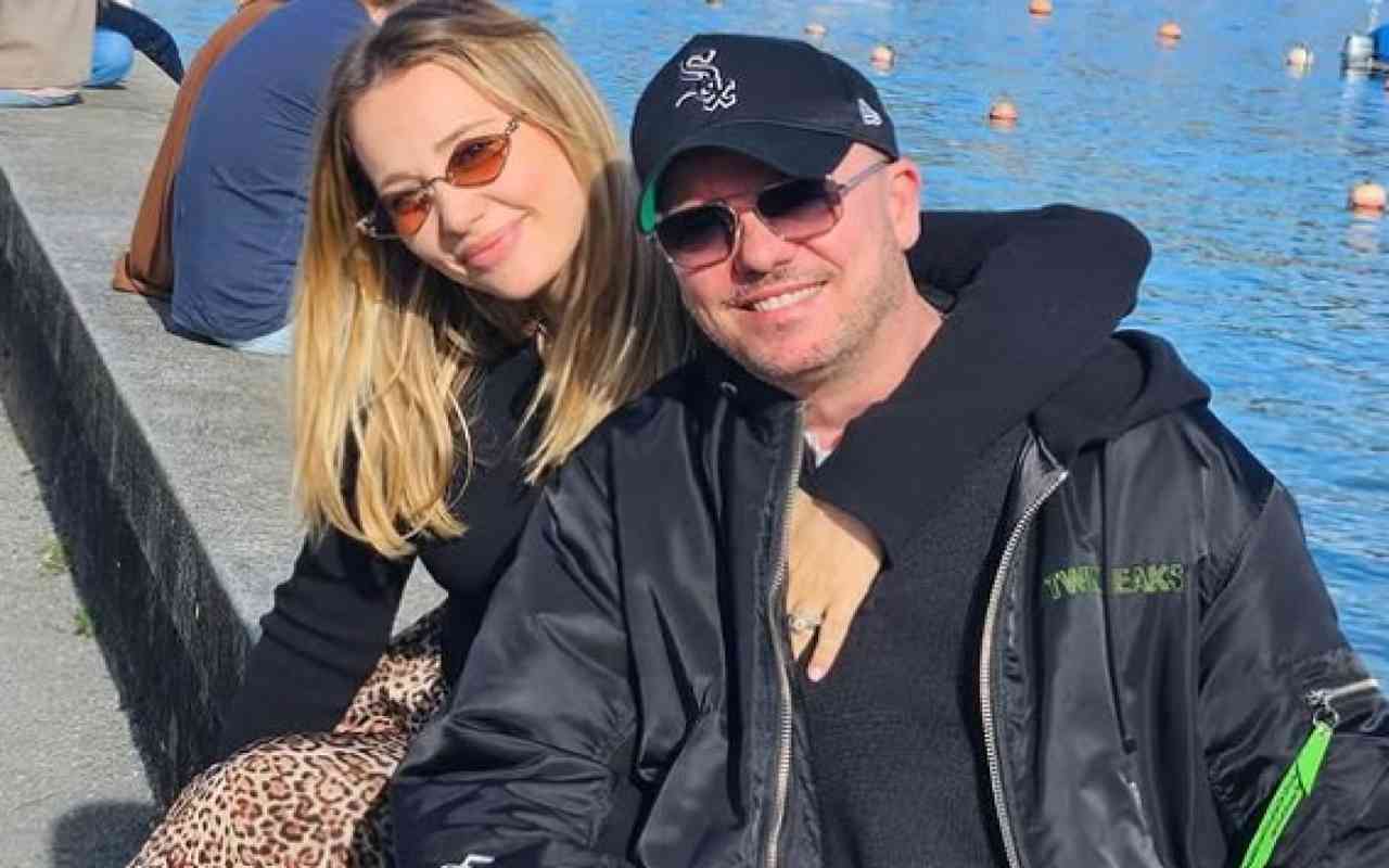Gigi D’Alessio, fidanzata Denise: che lavoro fa, gli studi, profilo Instagram