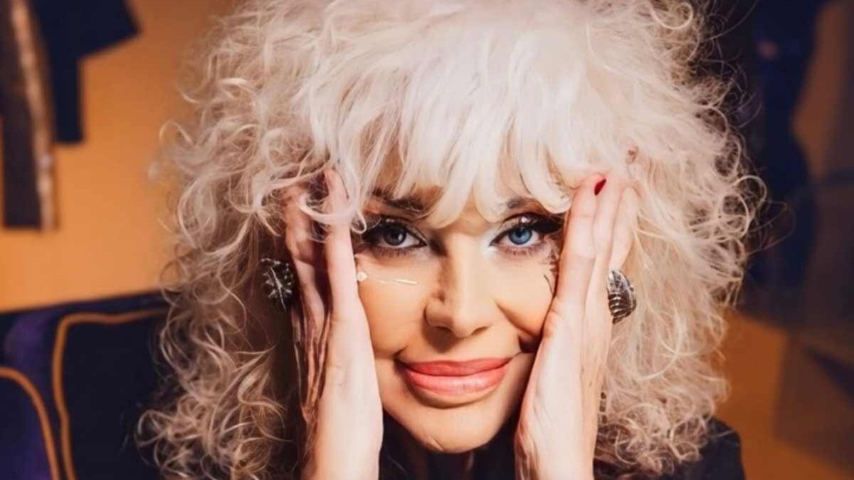 Dove vive Donatella Rettore: la casa da sogno della cantante