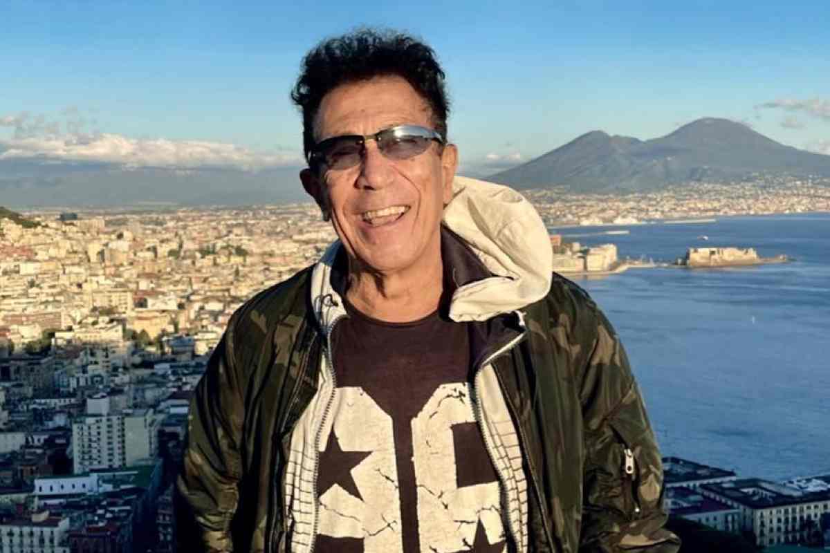 Edoardo Bennato: età, studi, moglie e figli, dove vive. Tutto sull’artista