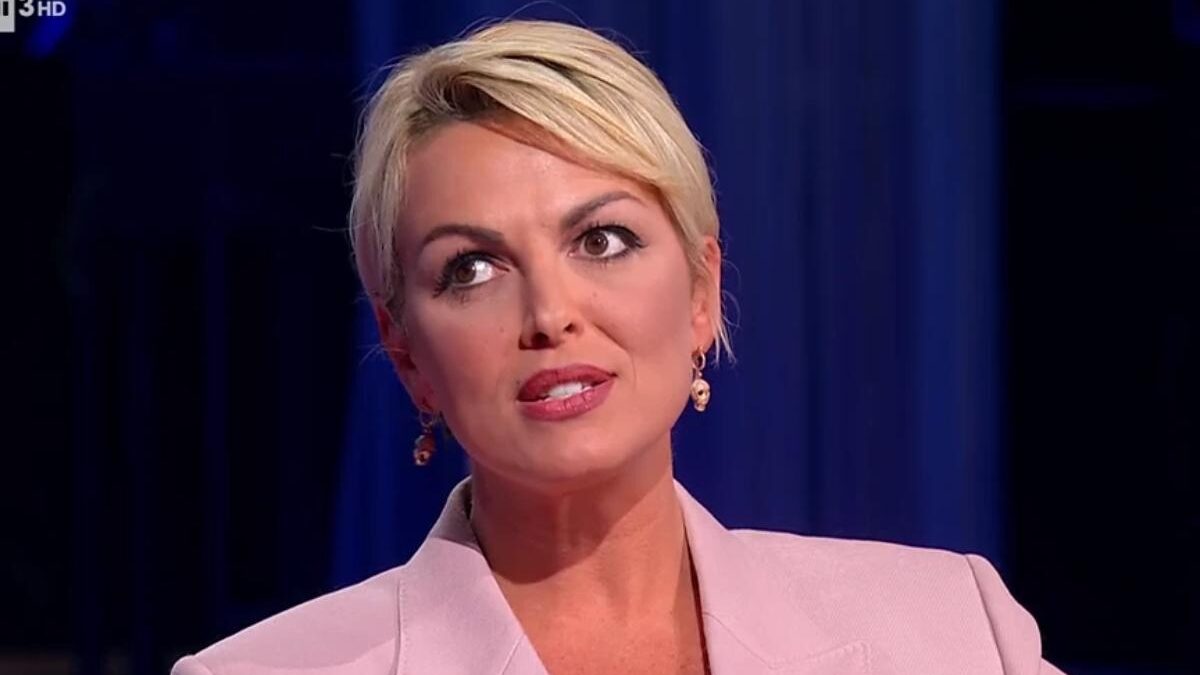 Francesca Pascale furiosa su Rai 3, la lite in diretta: attimi di panico e caos