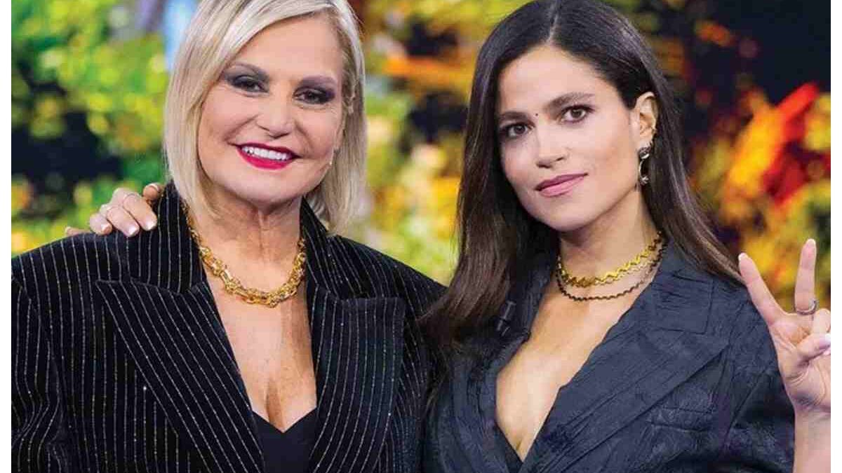 Veronica Gentili compie 43 anni: arriva il gesto di Simona Ventura dopo L’Isola dei Famosi