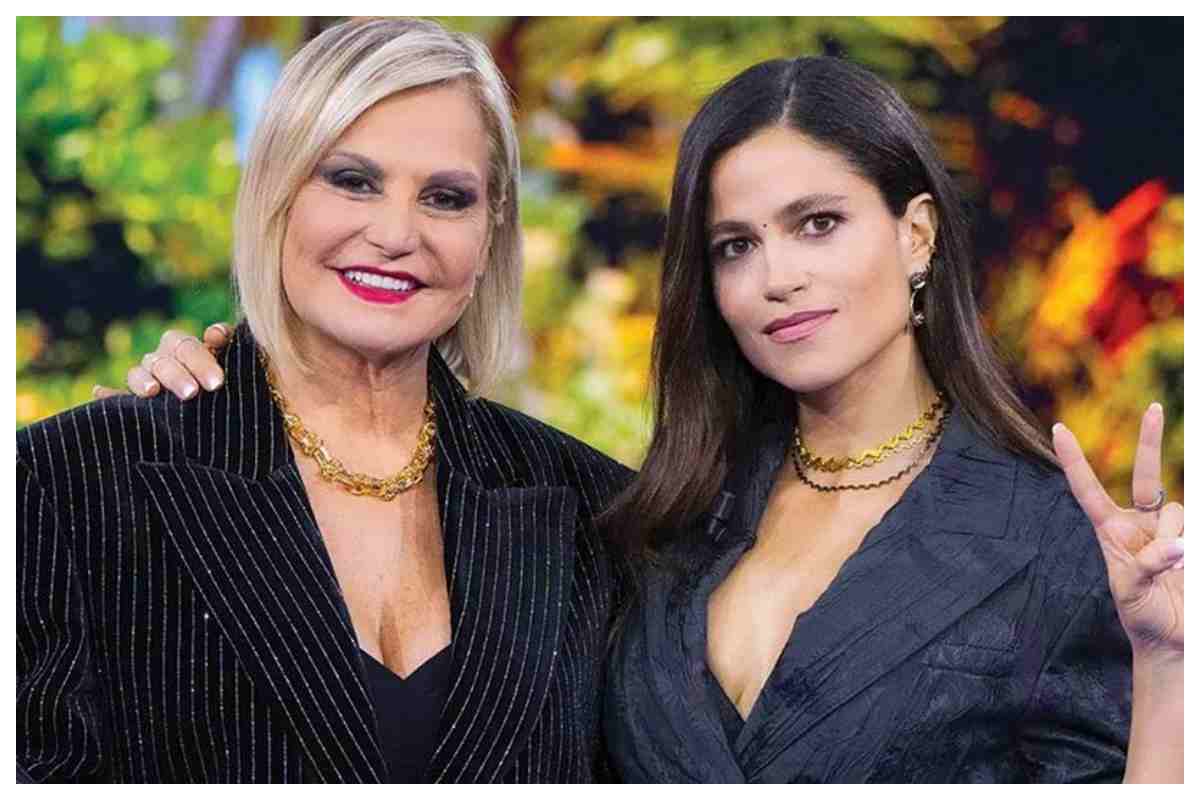 Veronica Gentili compie 43 anni: arriva il gesto di Simona Ventura dopo L’Isola dei Famosi
