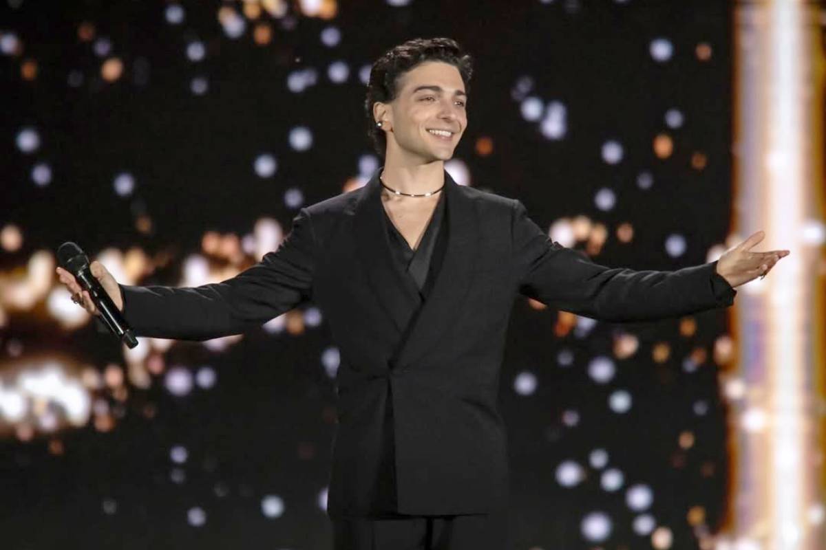 Il Volo, Gianluca Ginoble e la foto con la mamma Eleonora: bellissima
