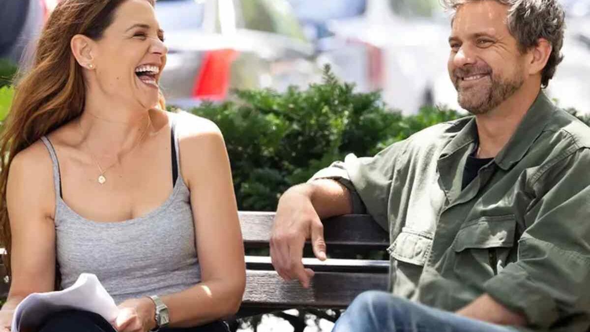 Katie Holmes e Joshua Jackson l’annuncio della reunion fa impazzire i fans: “Che meraviglia!”