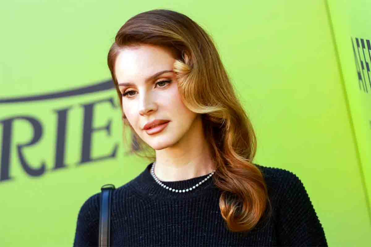 Lana Del Rey al lavoro su un nuovo album: “Niente più tour per un po”