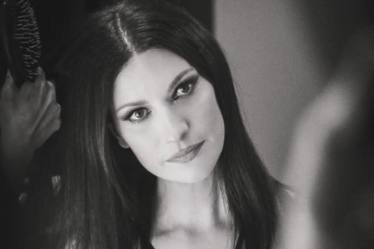 Lutto per Laura Pausini: il dolore della cantante