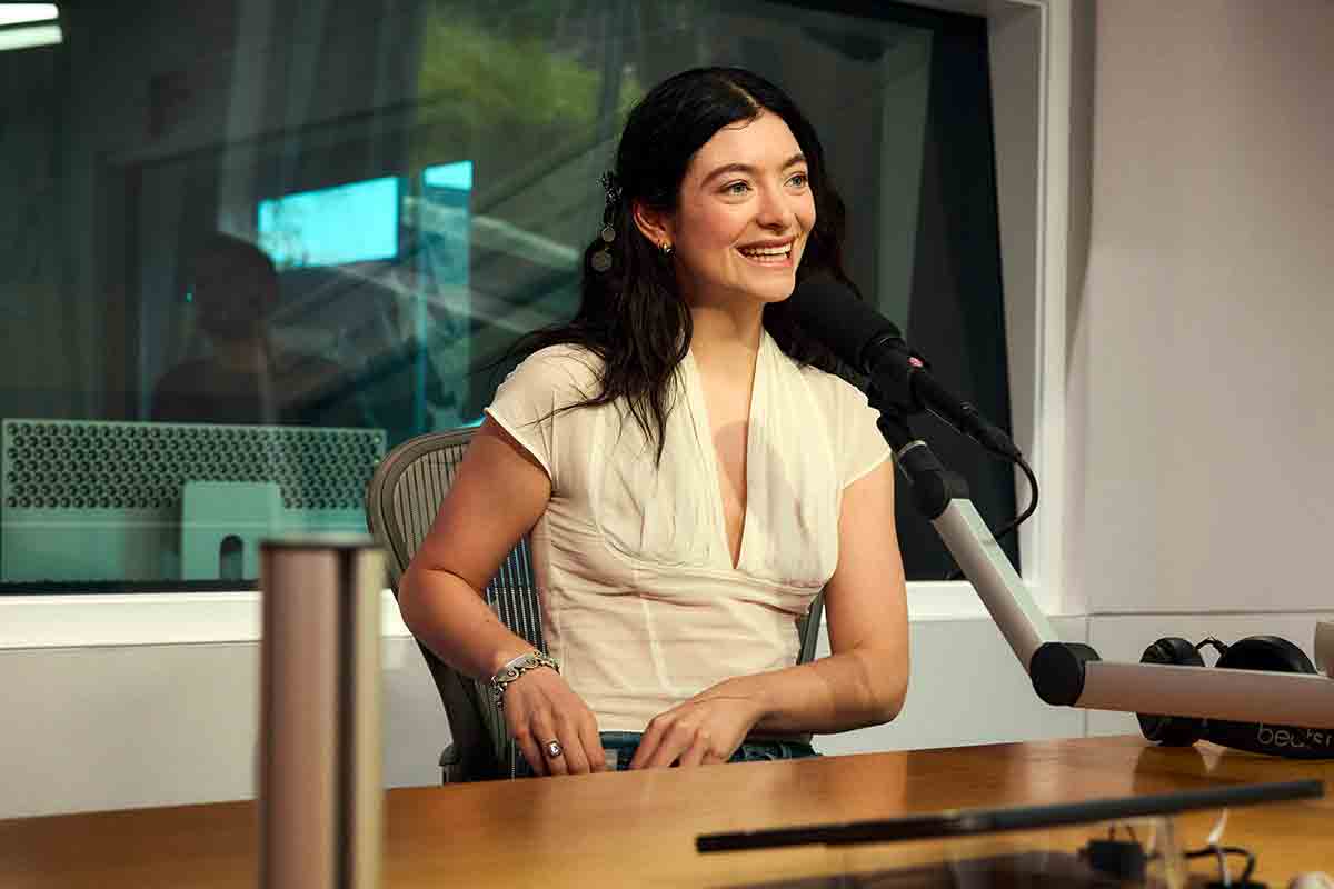 Lorde si racconta: “A volte sono una donna, a volte un uomo”