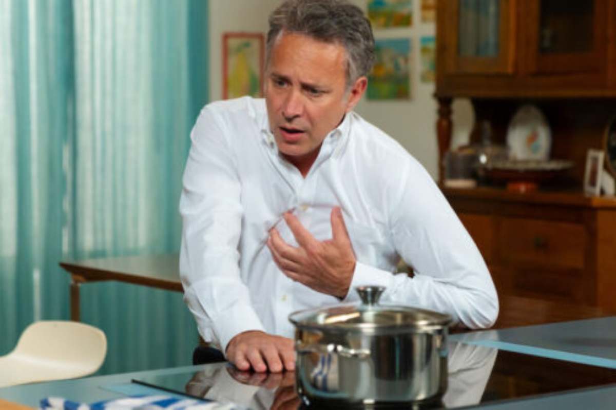 Un Posto al Sole, peggiorano le condizioni di Eugenio: la sua vita in pericolo?