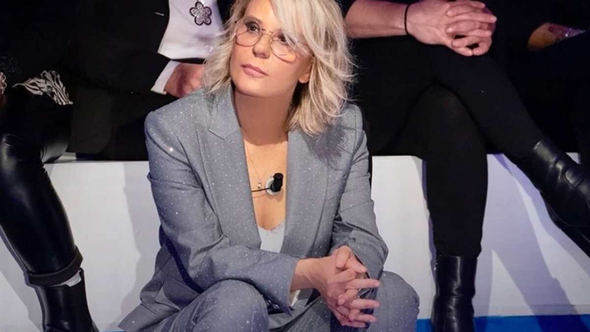 “Ho litigato con Maria De Filippi”, la confessione choc dopo Amici