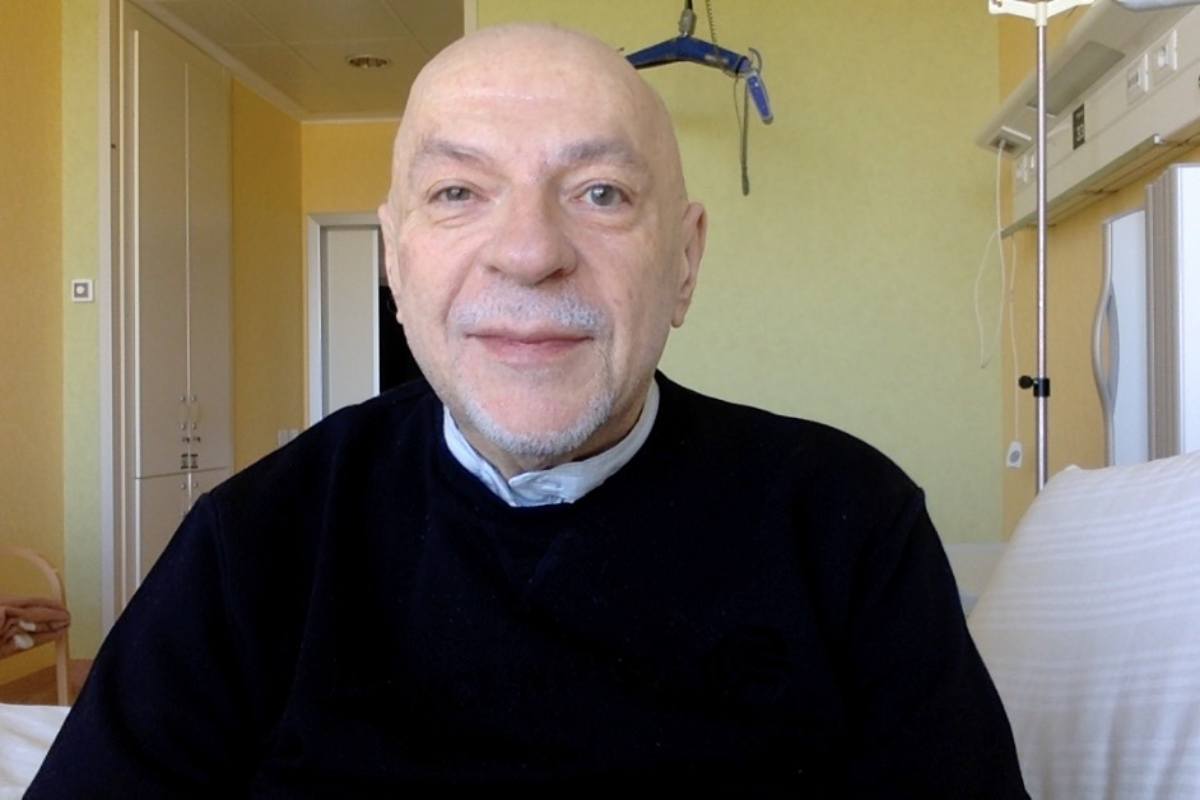 Mauro Coruzzi operato al cuore: gli aggiornamenti dall’ospedale. Come sta Platinette