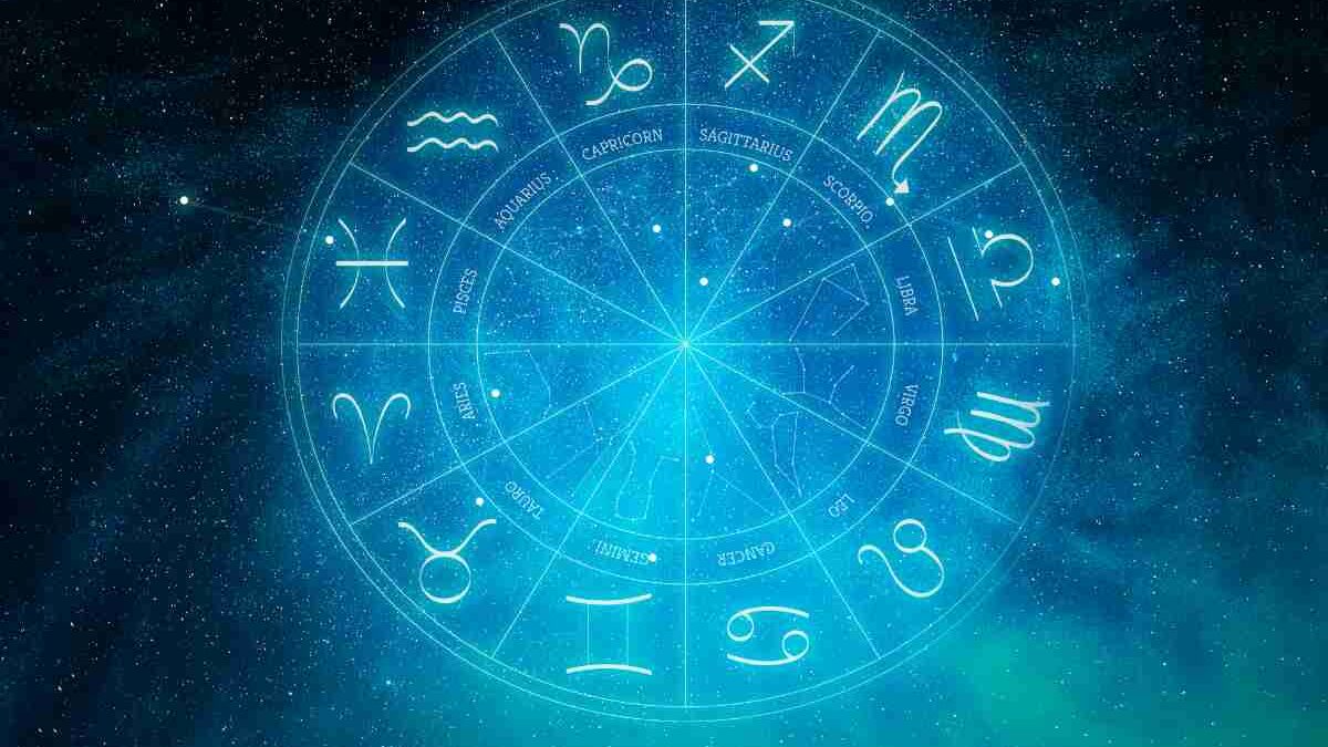 Oroscopo di fine luglio: questo segno deve fare molta attenzione, opportunità per quest’altro