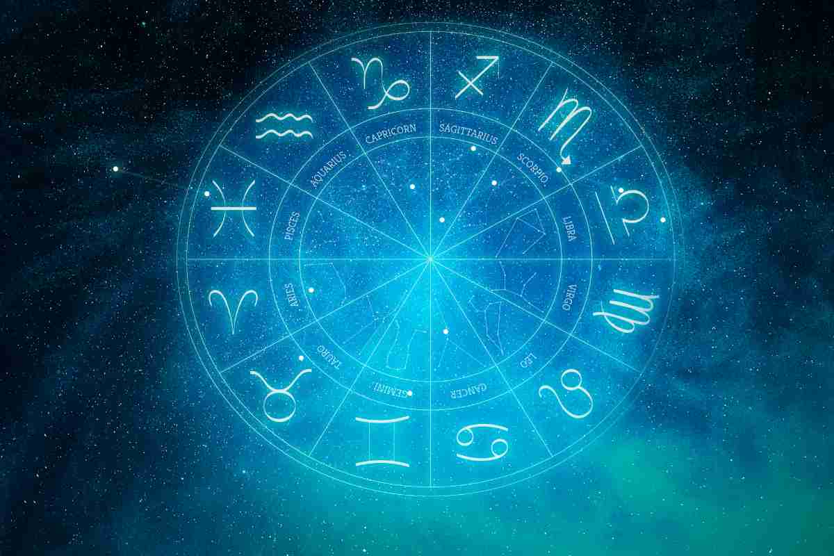 Oroscopo di fine luglio: questo segno deve fare molta attenzione, opportunità per quest’altro