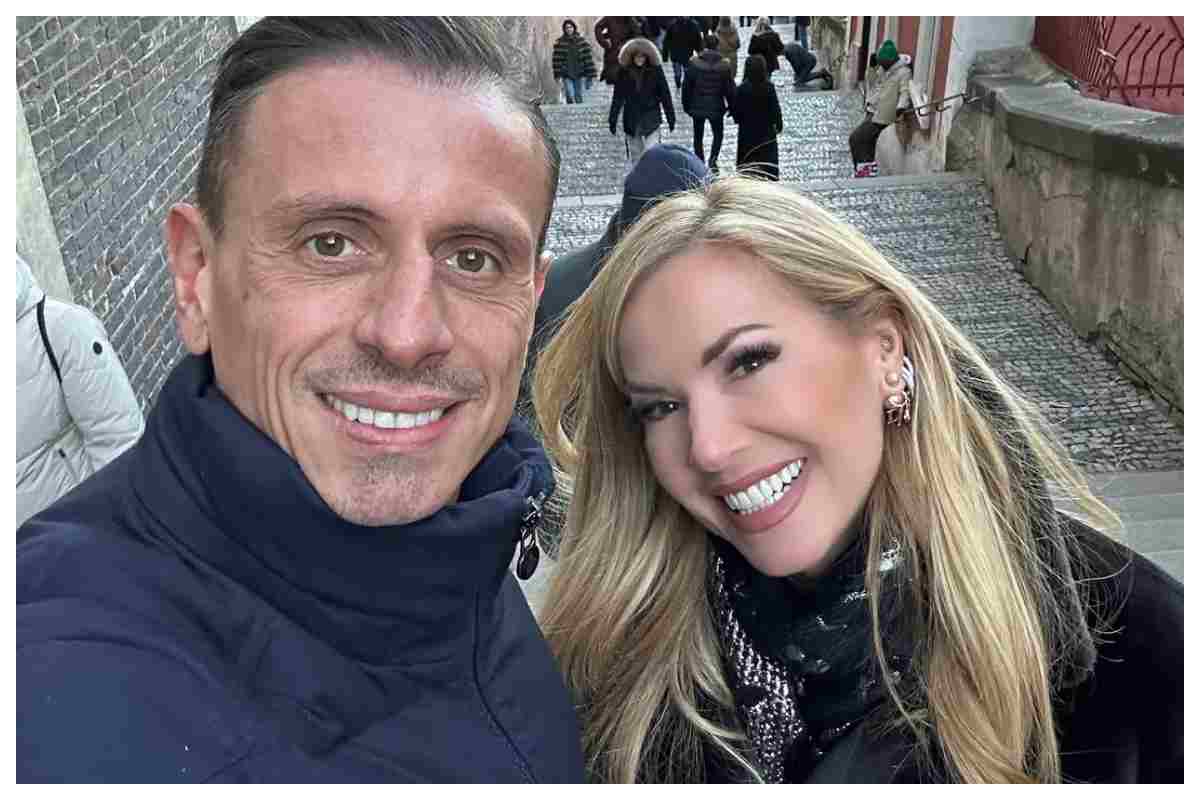 Federica Panicucci red carpet con il compagno Marco Bacini: chi è che cosa fa