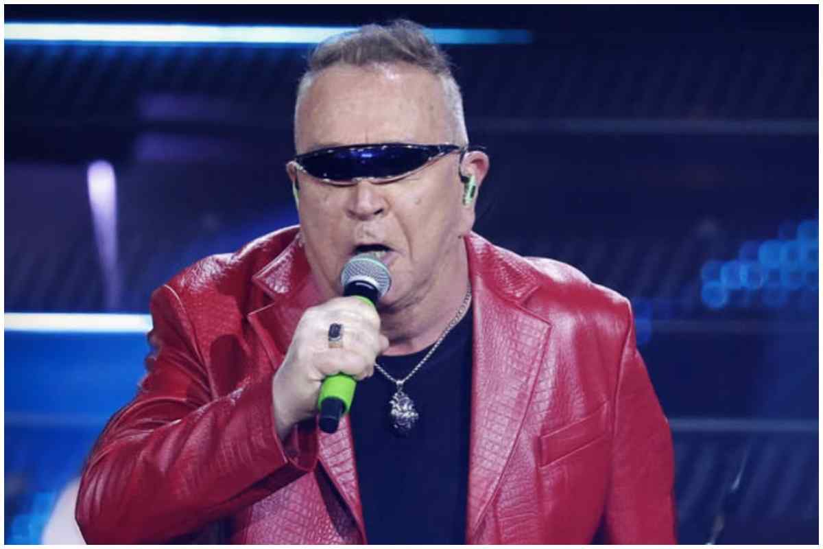 Johnson Righeira, che fine ha fatto il cantante di Vamos a la playa? La sua vita oggi