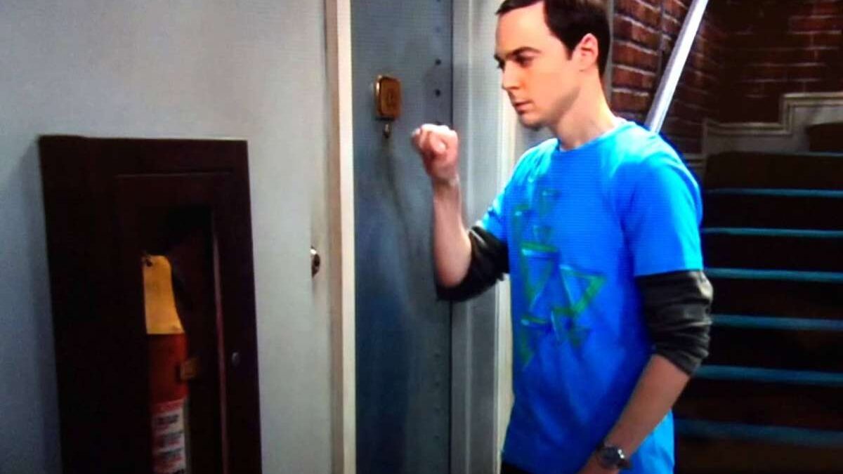 The Big Bang Theory, la curiosità strappalacrime: perchè Shendon suona sempre tre volte