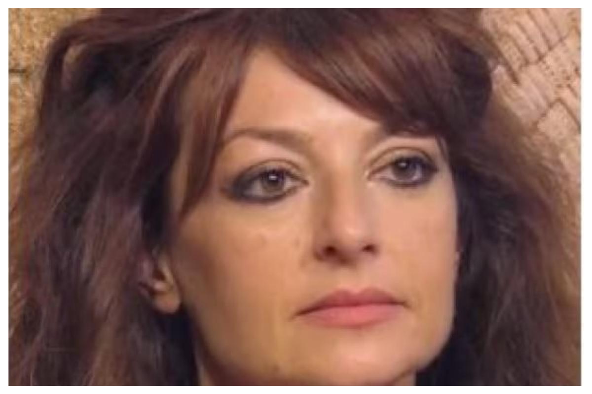 Sonia sconvolta d'Alessio