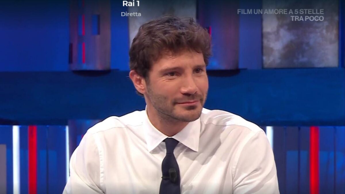 Stefano De Martino e la sua villa da 2 milioni di euro: il divieto imposto agli ospiti