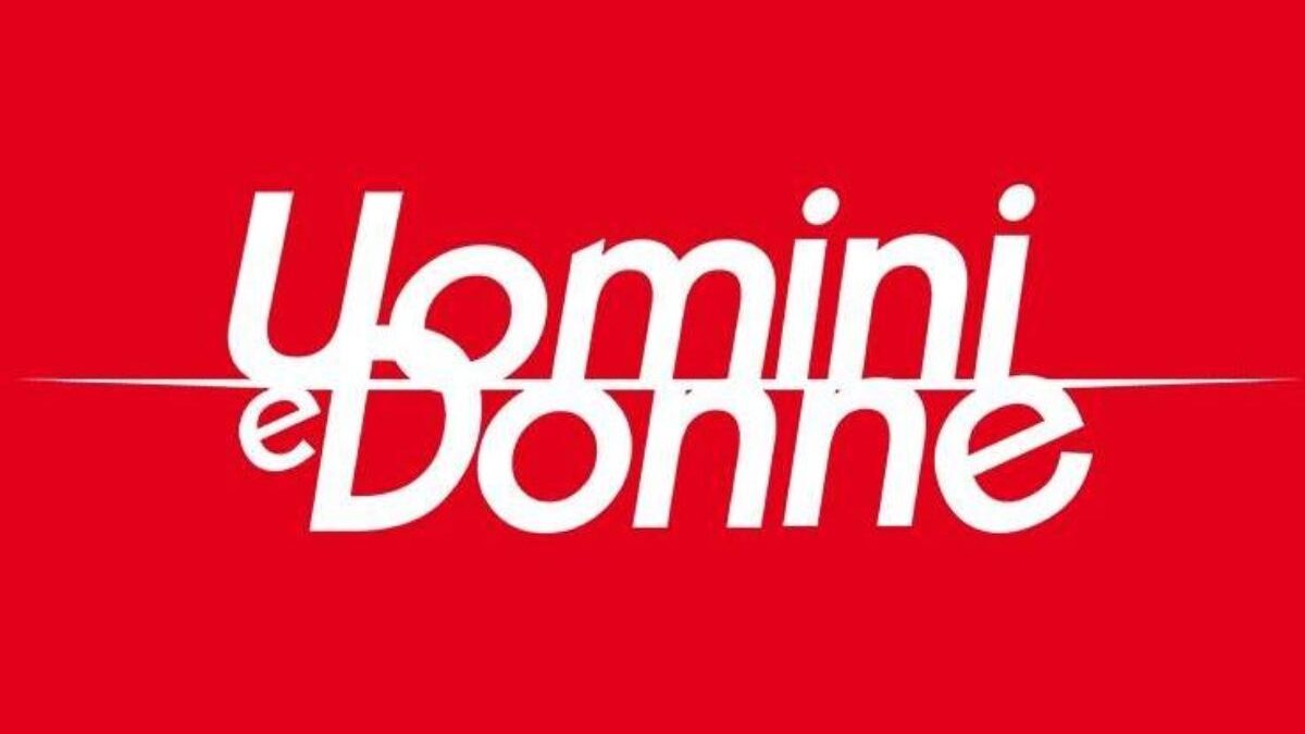 Uomini e Donne, ex corteggiatrice operata alla testa: “Si stanno prendendo cura di me”