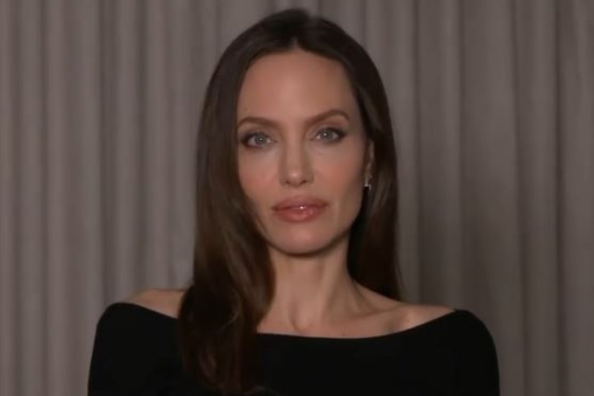 Colpo di scena per Angelina Jolie: molla tutto, nessuno se lo aspettava