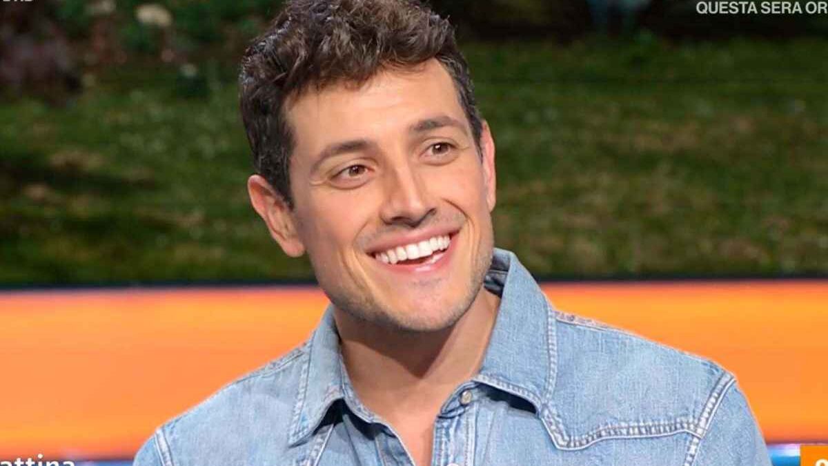 Emanuel Caserio: età, fidanzata, dove vive, Amici, profilo Instagram. Tutto sull’attore de Il Paradiso delle Signore