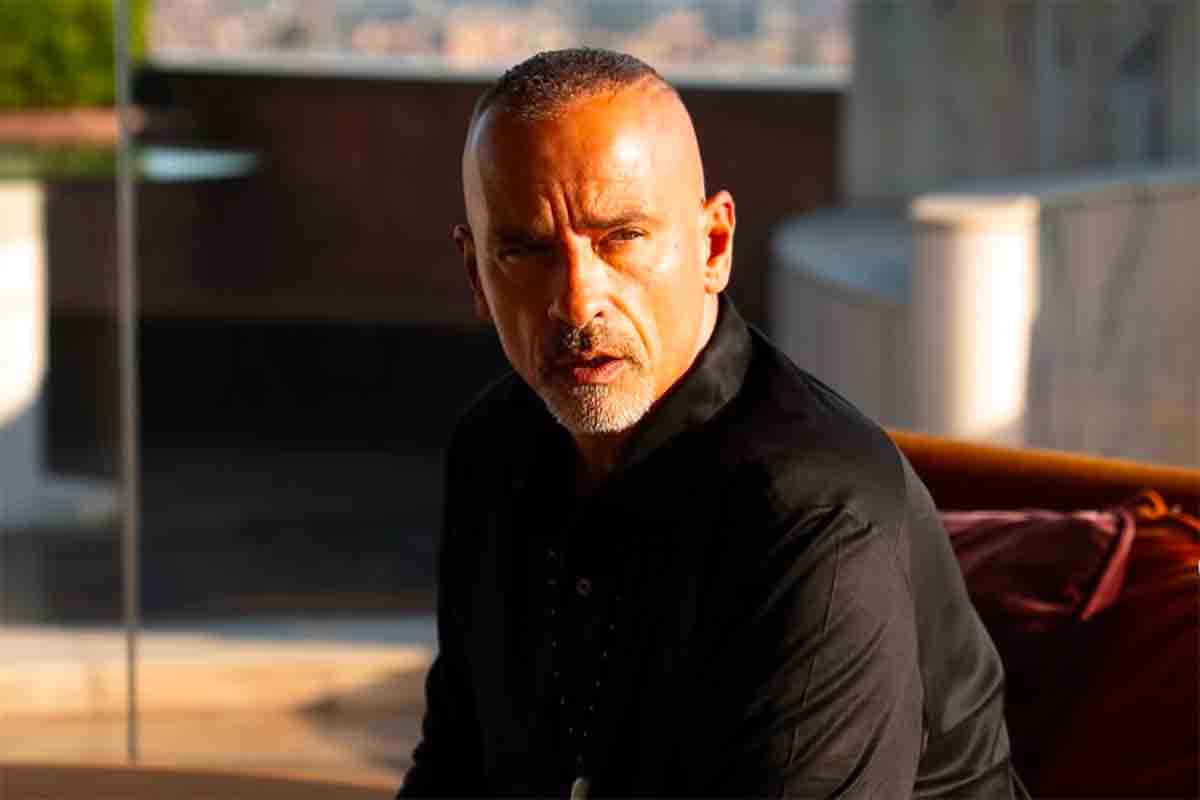 Eros Ramazzotti torna con Il mio giorno preferito: un nuovo inizio per il cantautore romano | Il Tour