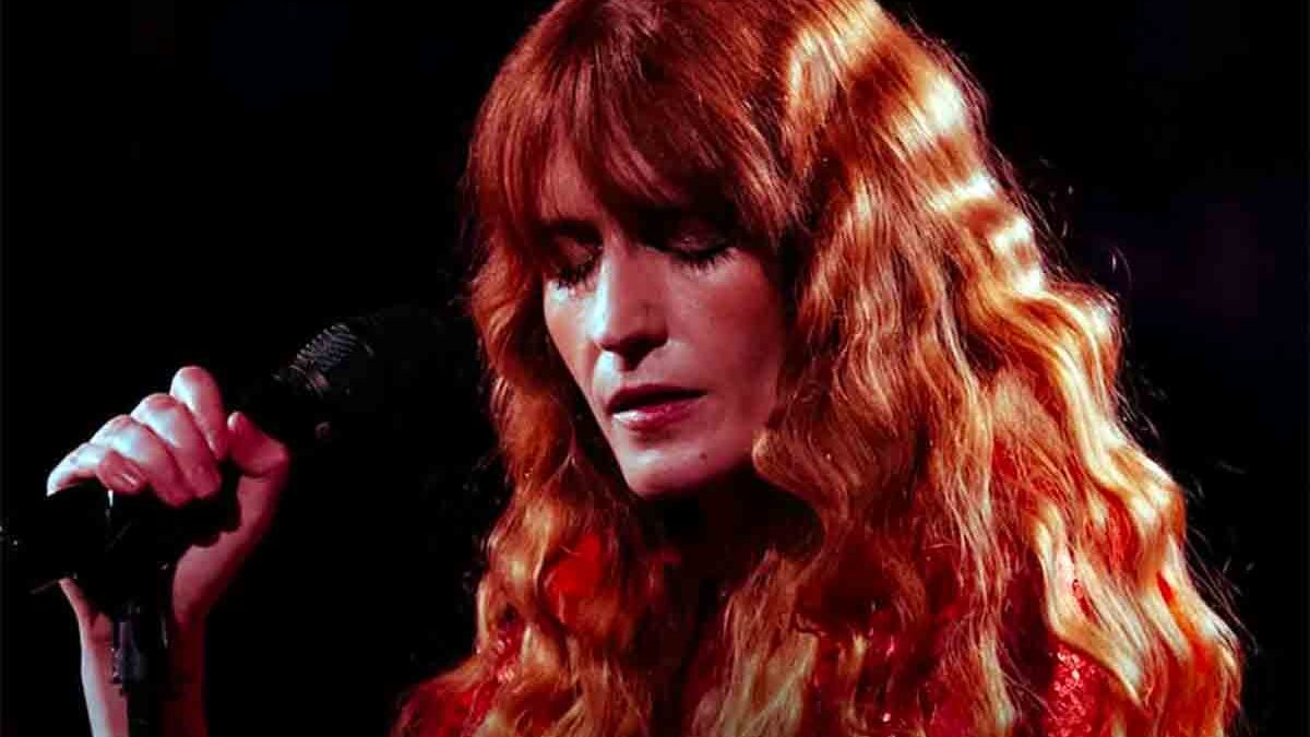 Florence + The Machine annunciano il tour 2026 “Everybody Scream”