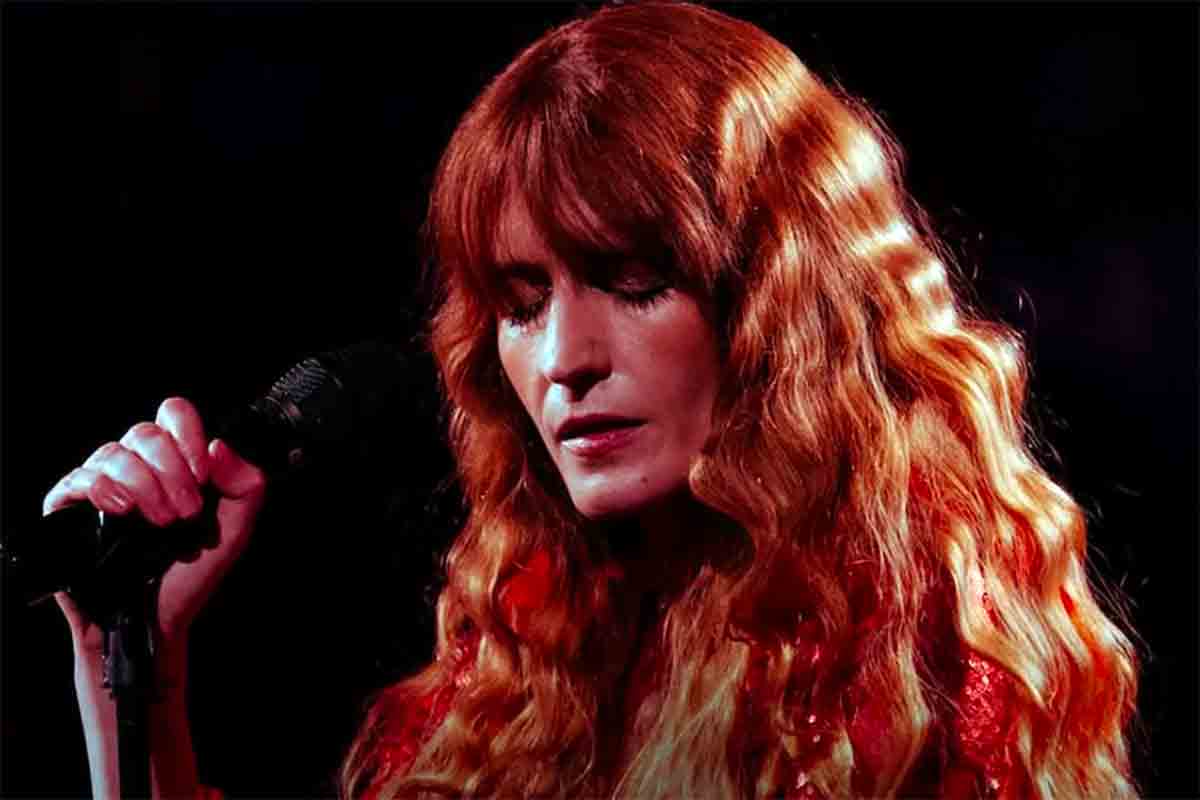 Florence + The Machine annunciano il tour 2026 “Everybody Scream”
