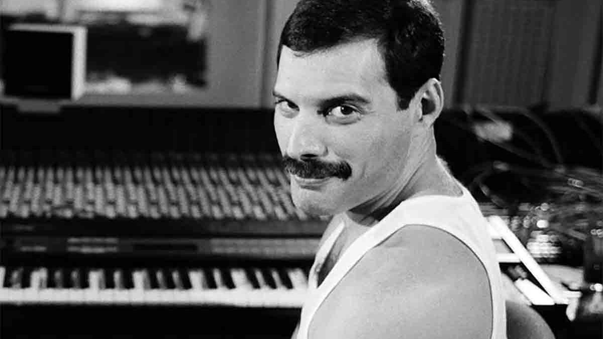 Freddy Mercury e la figlia segreta: il pensiero di Mary Austin in un dibattito che divide amici e fan