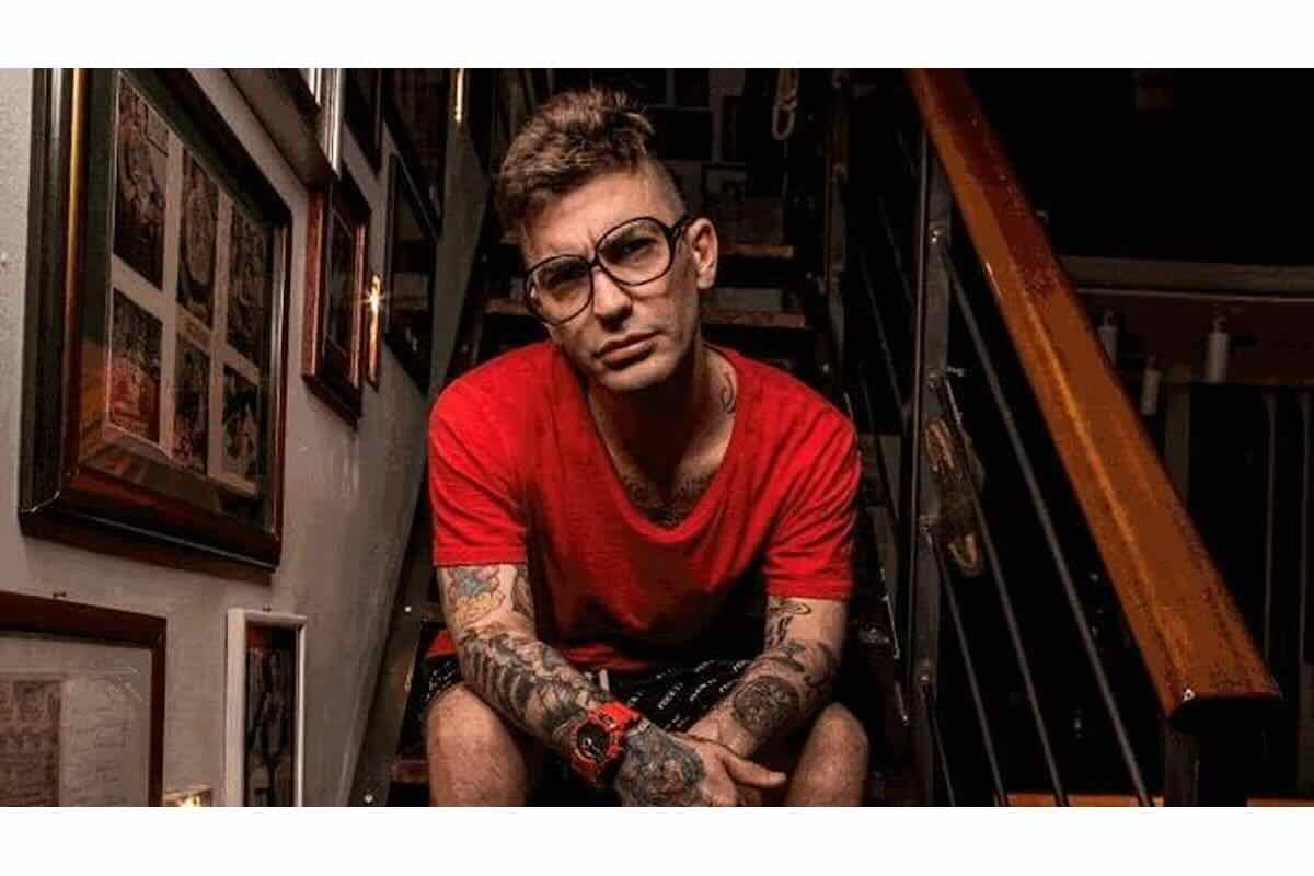 jesto è morto parole di fedez