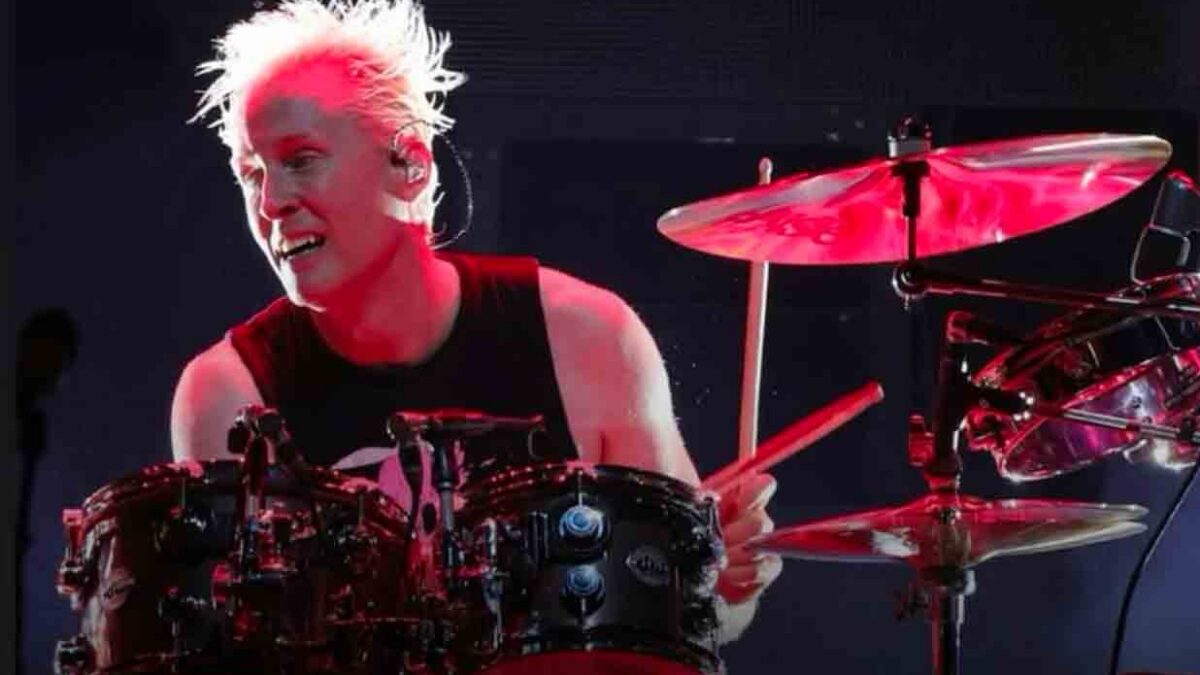 Josh Freese rompe il silenzio: “Con i Foo Fighters non mi sentivo in sintonia”