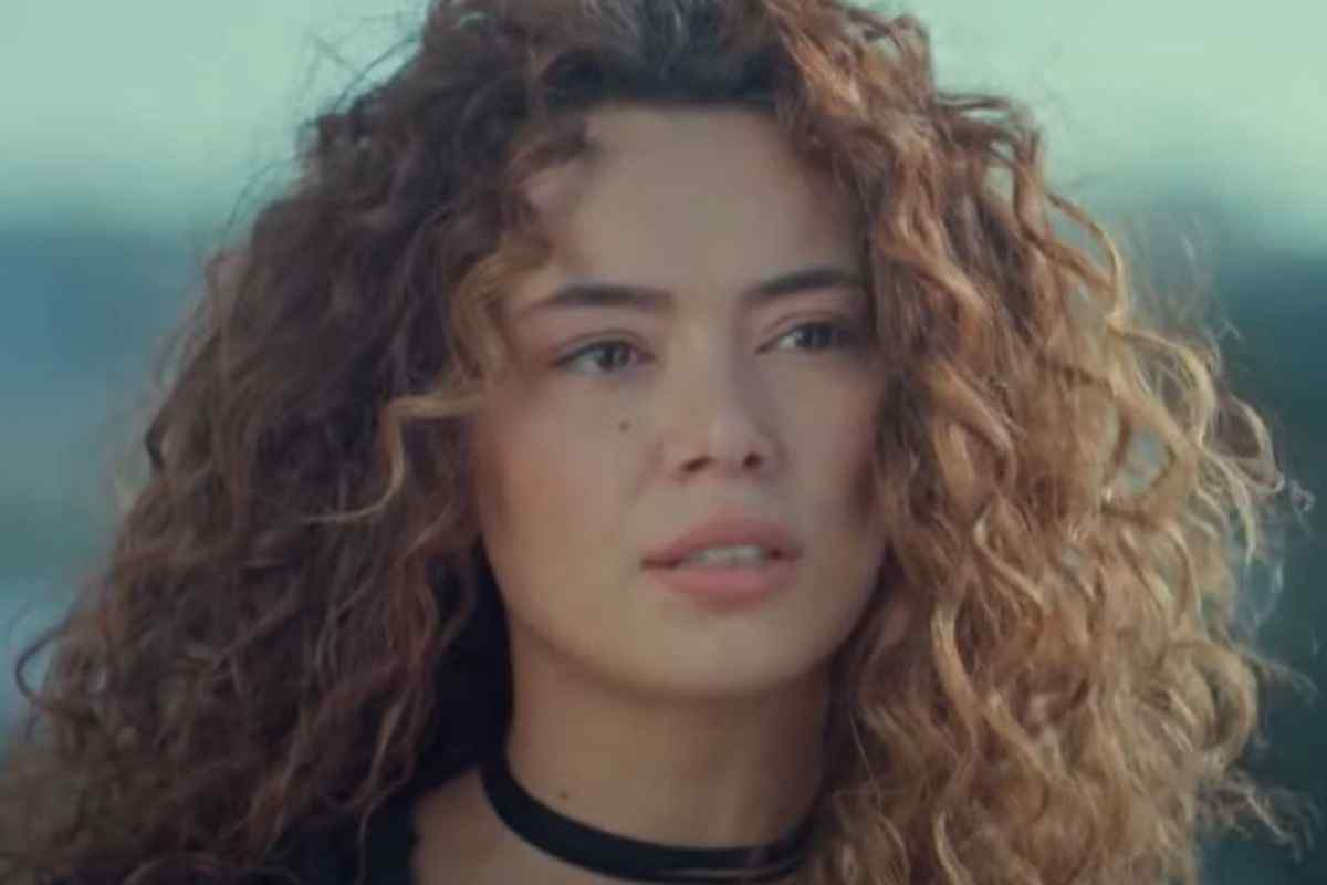 La forza di una donna, le puntate della prossima stagione: un ricatto e una vendetta
