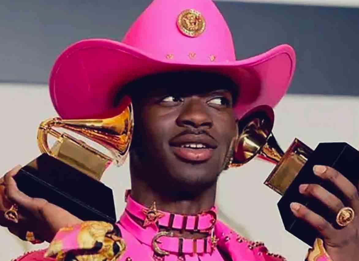 Lil Nas X arrestato e ricoverato dopo un alterco con la polizia a Los Angeles