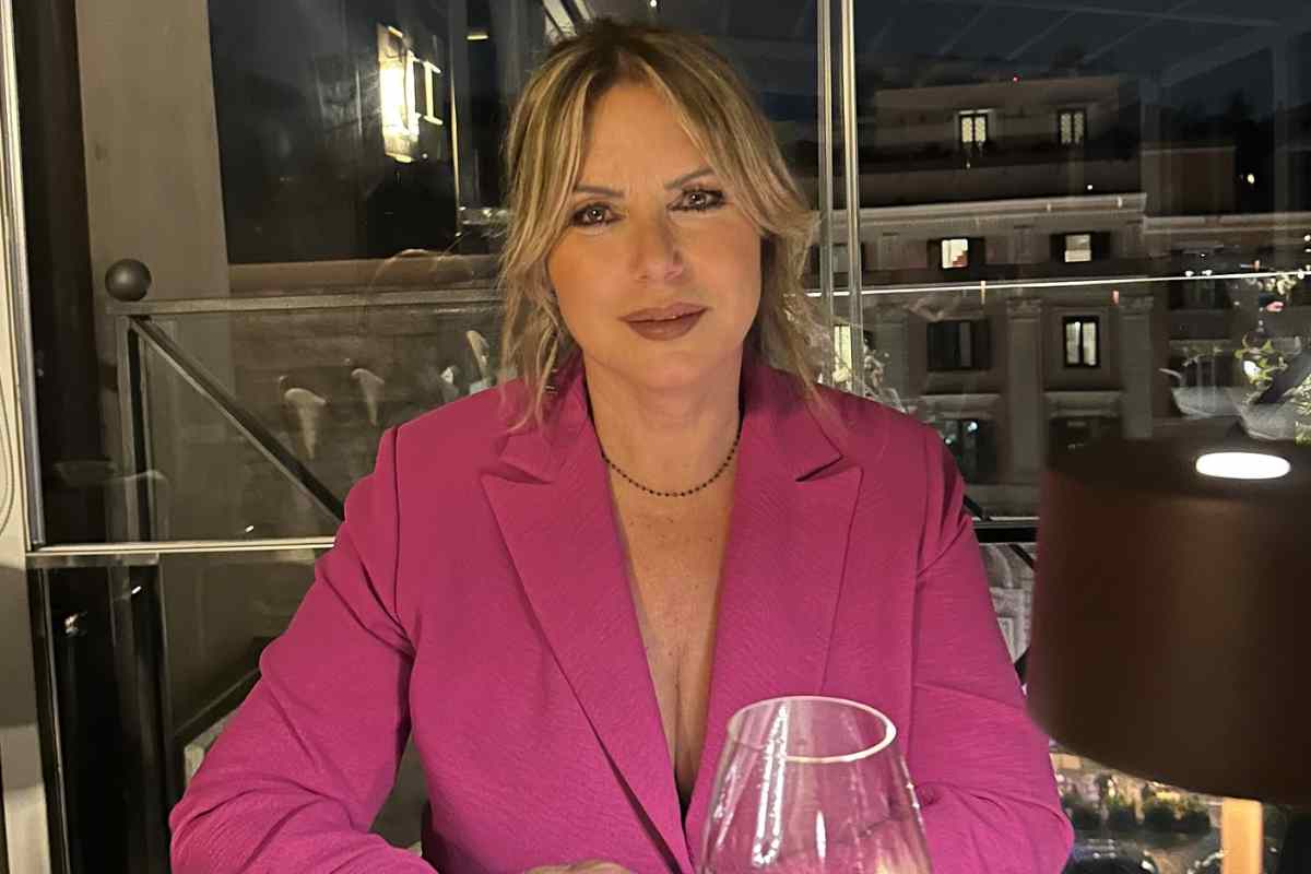 Monica Leofreddi: età, marito e figli, dove vive, laurea, vita privata e carriera della conduttrice
