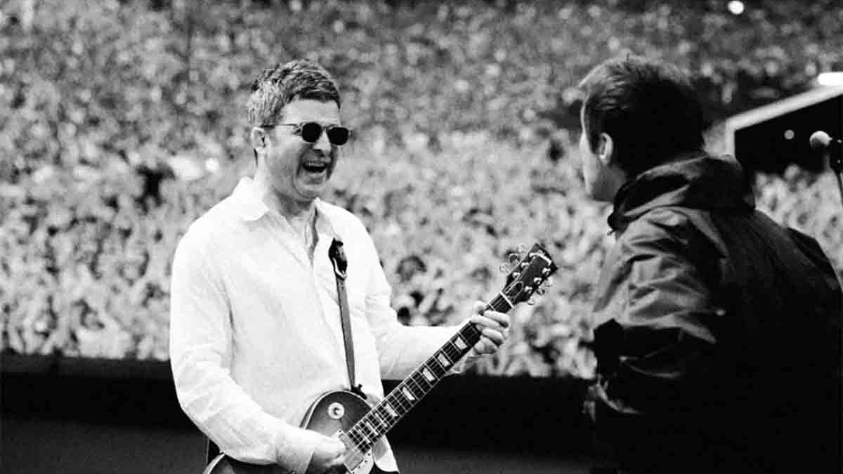 Oasis, la band chiude nel Regno Unito e parte per il tour Mondiale | Si parla anche di un nuovo disco