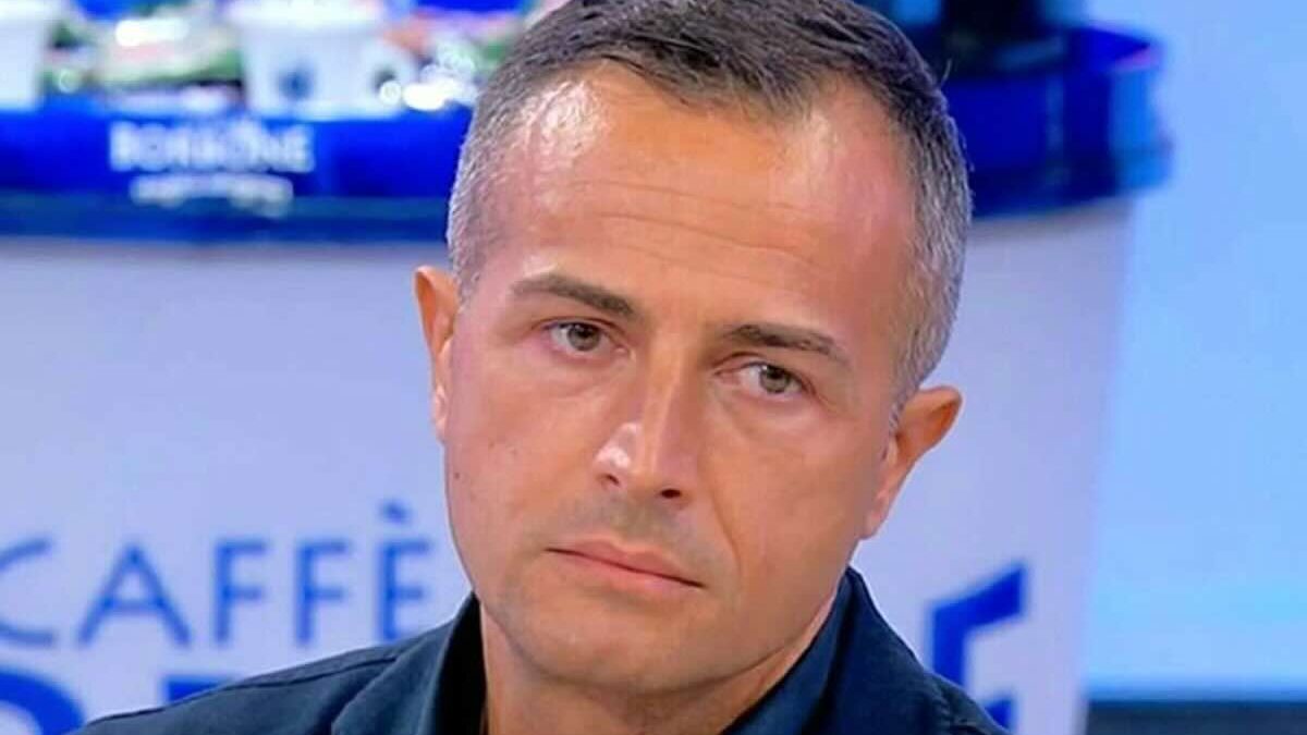 Uomini e Donne, Riccardo Guarnieri e la foto in ospedale. Il cavaliere fa preoccupare i fan
