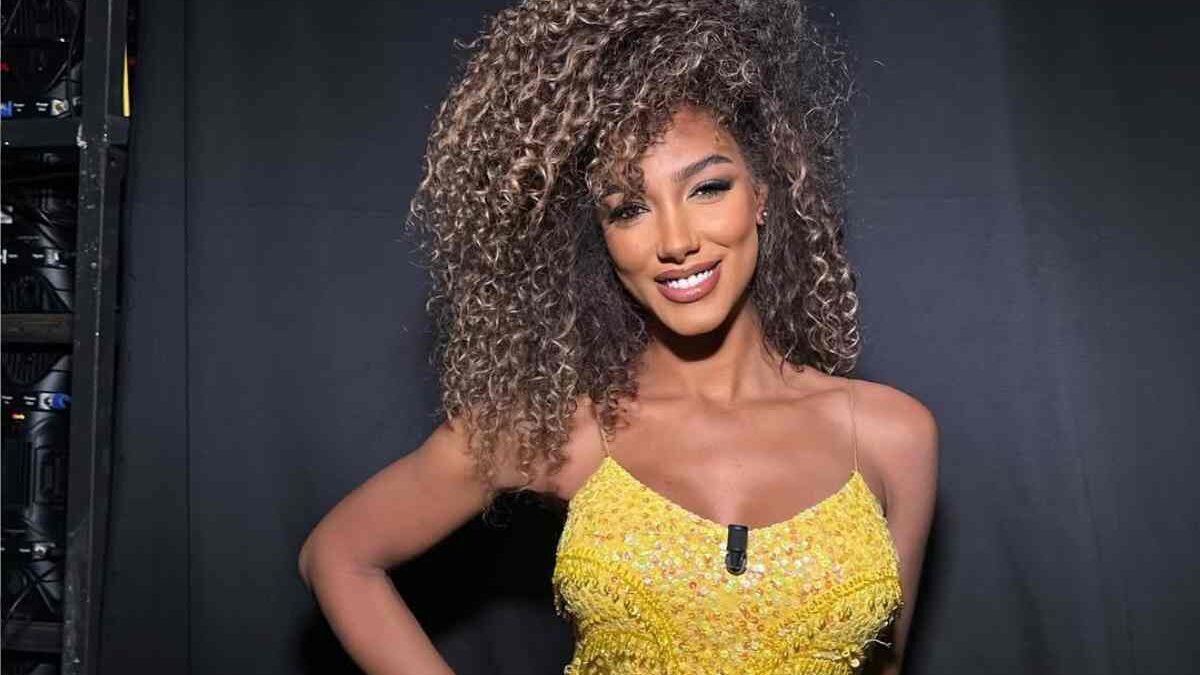 Chi è Samira Lui: tutto sulla showgirl de La Ruota della Fortuna