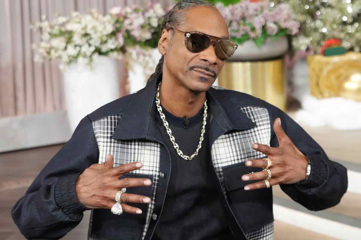 Snoop Dogg trasforma gli spinelli in arte: opere vendute per 148mila dollari