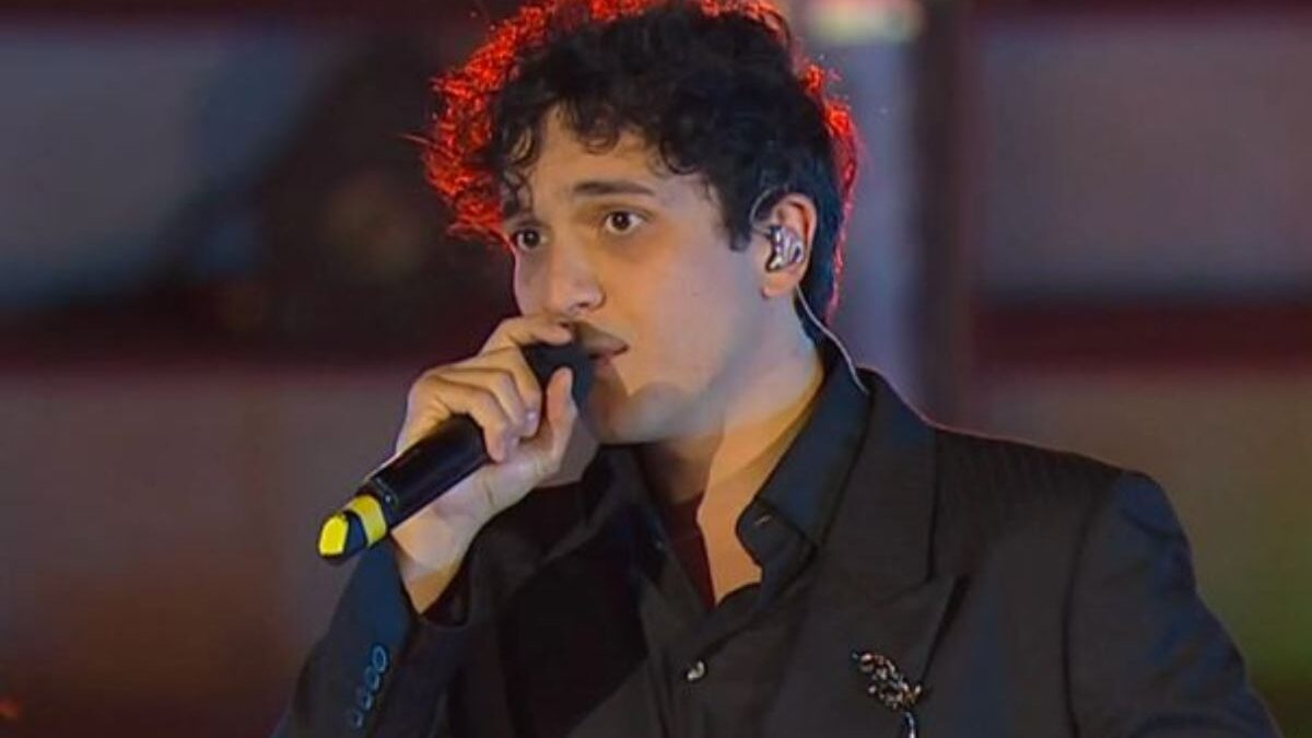 Tananai si confessa: il desiderio nascosto e quella notte di Sanremo che ancora gli fa male