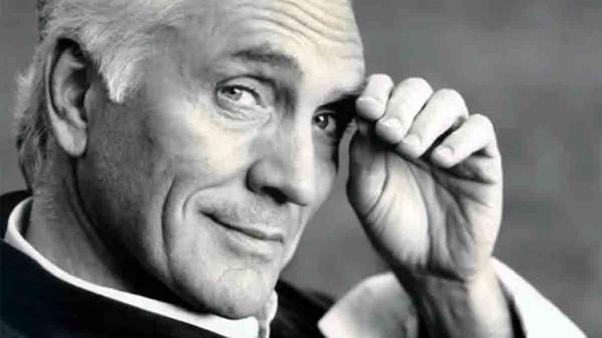 La scomparsa di Terence Stamp, icona del cinema britannico: muore 87 anni il mito di Priscilla